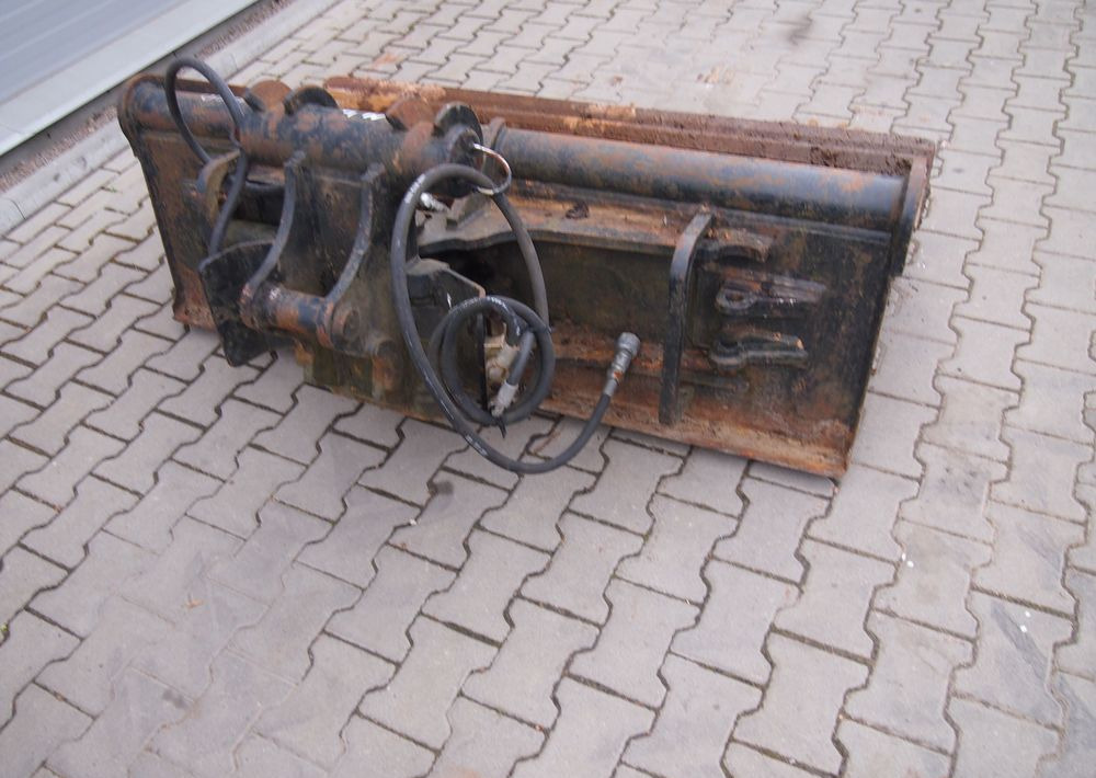 Łyżka skarpowa (skarpówka) Morin MORIN 4 Łyżka skarpowa hydrauliczna 160 morin4 - Godet pour pelle: photos 4 Łyżka skarpowa (skarpówka) Morin MORIN 4 Łyżka skarpowa hydrauliczna 160 morin4 - Godet pour pelle: photos 4