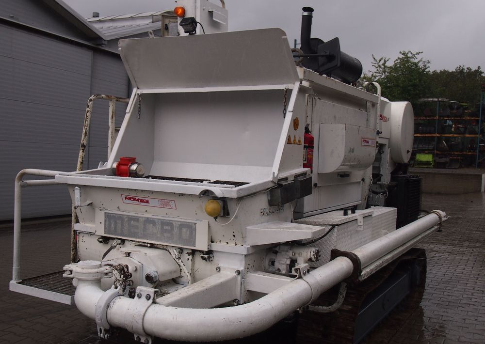 Pompa do betonu Mecbo Cartrack P4,65 APV 70bar 2009 Pompa do betonu MECBO P4,65 na gąsienicach - Pompe à béton stationnaire: photos 2 Pompa do betonu Mecbo Cartrack P4,65 APV 70bar 2009 Pompa do betonu MECBO P4,65 na gąsienicach - Pompe à béton stationnaire: photos 2