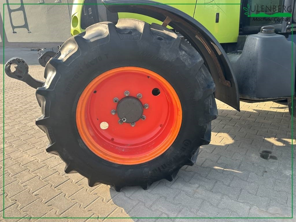 Tracteur agricole Claas Arion 610 C: photos 13