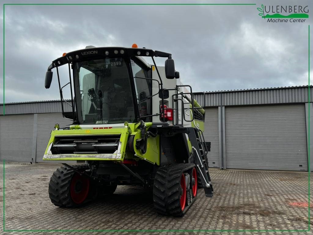 Claas Lexion 8700 TT/W OFERCIE 89000TT/8800TT/8700TT - Moissonneuse-batteuse: photos 1 Claas Lexion 8700 TT/W OFERCIE 89000TT/8800TT/8700TT - Moissonneuse-batteuse: photos 1
