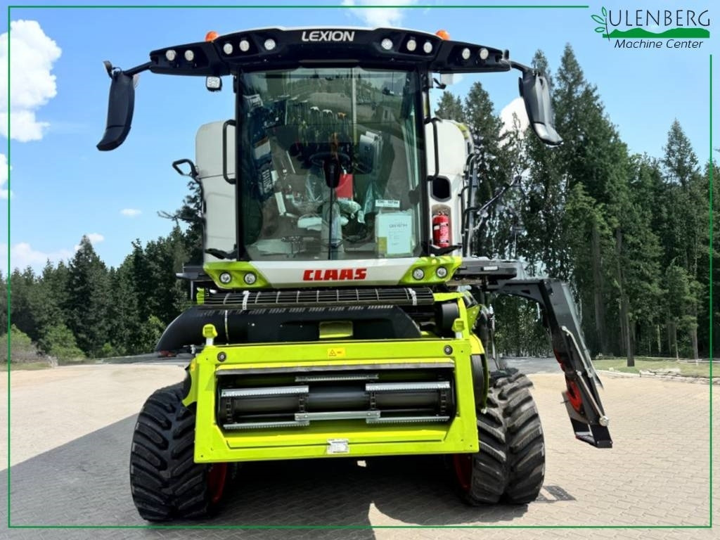 Claas Lexion 8800 Terra Trac - Moissonneuse-batteuse: photos 3 Claas Lexion 8800 Terra Trac - Moissonneuse-batteuse: photos 3