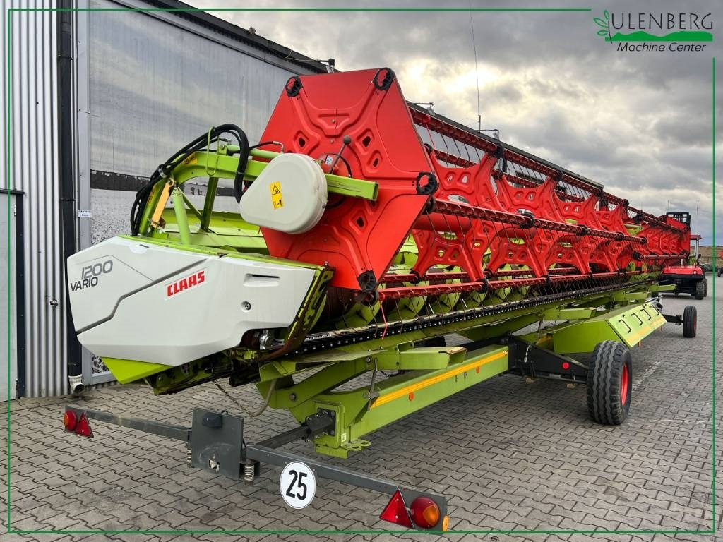 Claas Vario 1200 - Accessoire de matériels de récolte: photos 1 Claas Vario 1200 - Accessoire de matériels de récolte: photos 1