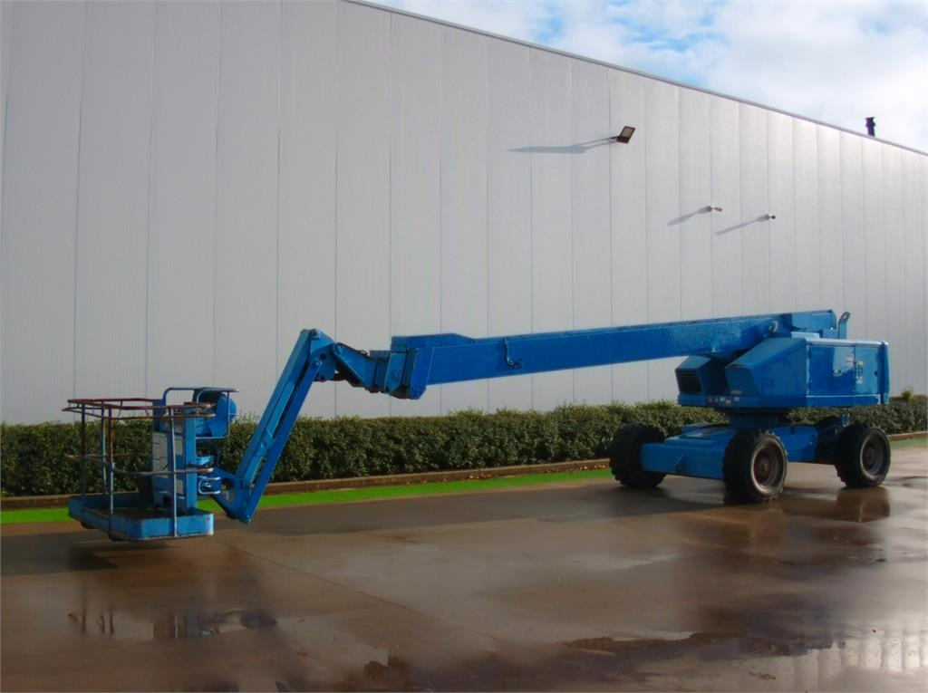 Aichi SP21AJ - Nacelle télescopique: photos 2 Aichi SP21AJ - Nacelle télescopique: photos 2