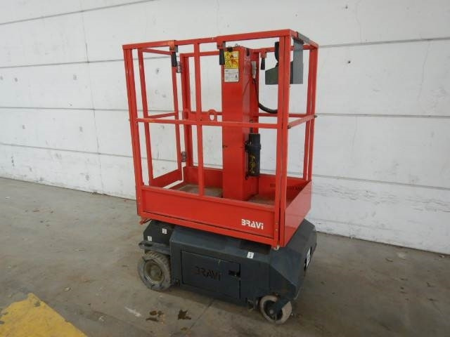 Bravi Lui Mini HD - Nacelle à mât vertical: photos 3 Bravi Lui Mini HD - Nacelle à mât vertical: photos 3