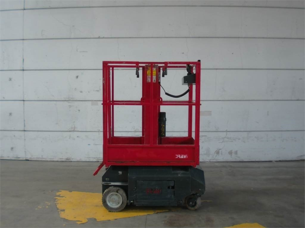 Bravi Lui Mini HD - Nacelle à mât vertical: photos 1 Bravi Lui Mini HD - Nacelle à mât vertical: photos 1