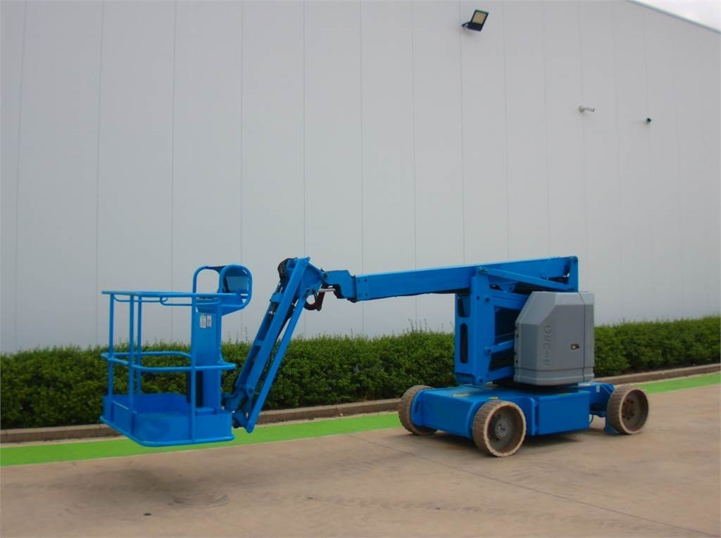 Genie Z34-22N - Nacelle articulée: photos 2 Genie Z34-22N - Nacelle articulée: photos 2