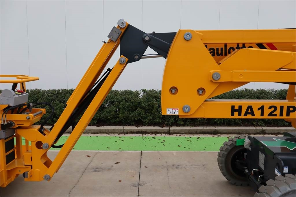Haulotte HA12IP - Nacelle articulée: photos 5 Haulotte HA12IP - Nacelle articulée: photos 5