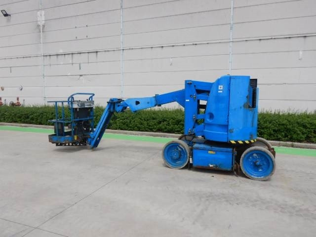 JLG E300AJP - Nacelle articulée: photos 2 JLG E300AJP - Nacelle articulée: photos 2