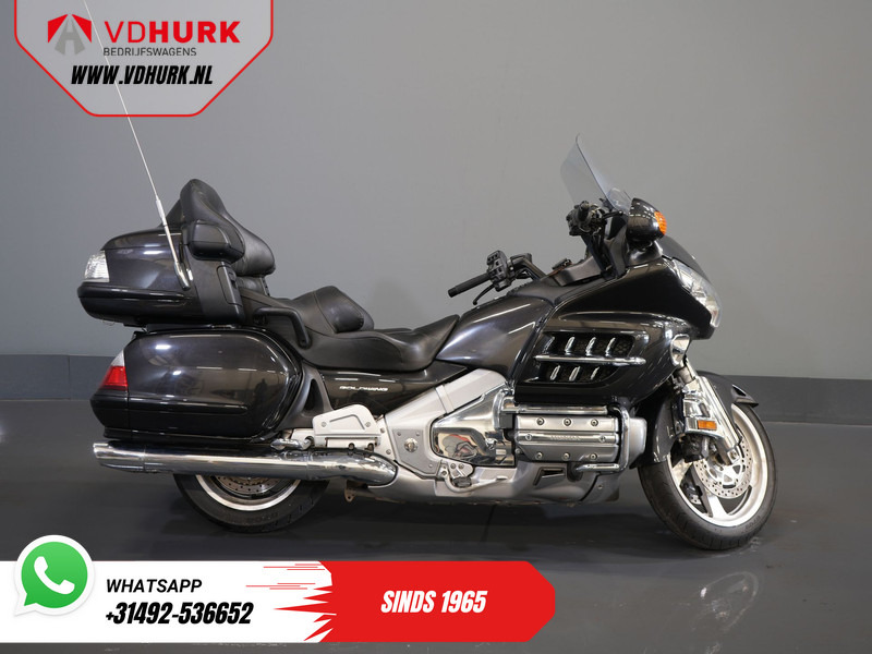 Honda GL 1800 GoldWing MARGE/ Koffers/ Cruise/ Topkoffer/ Navi/ Radio - Motocyclette: photos 3 Honda GL 1800 GoldWing MARGE/ Koffers/ Cruise/ Topkoffer/ Navi/ Radio - Motocyclette: photos 3