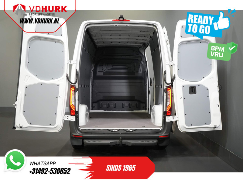 Mercedes-Benz Sprinter 211 Aut. L2H2 BPM VRIJ/ LED/ Standkachel/ Stoelverw./ Airco/ Carplay/ Camera/ Cruise/ Trekhaak - Fourgonnette: photos 5 Mercedes-Benz Sprinter 211 Aut. L2H2 BPM VRIJ/ LED/ Standkachel/ Stoelverw./ Airco/ Carplay/ Camera/ Cruise/ Trekhaak - Fourgonnette: photos 5