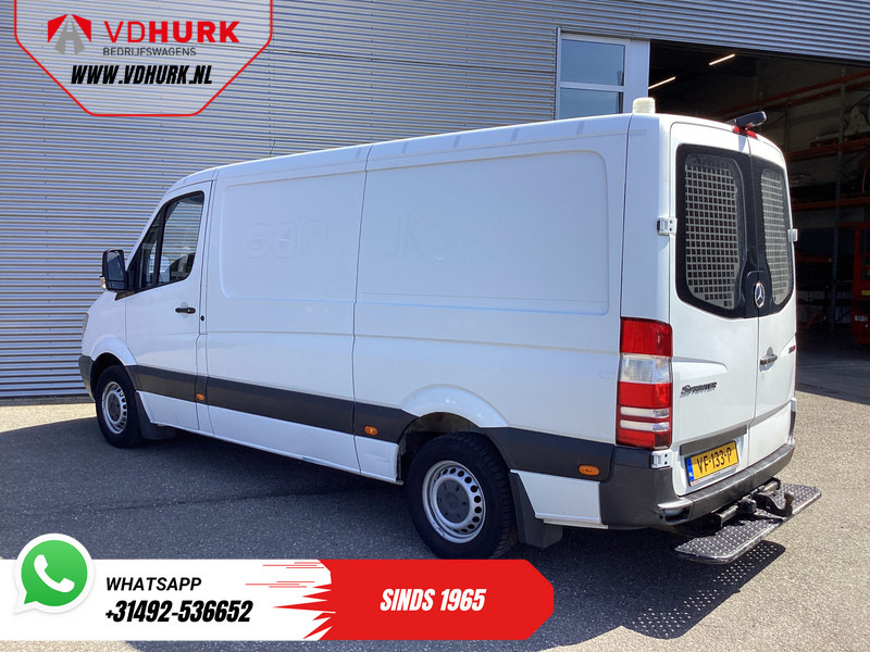 Mercedes-Benz Sprinter 313 2.2 CDI Aut. L2 EXPORT ONLY NL Auto/ APK 05-2026/ 2.8t Trekverm./ Camera/ Cruise/ Trekhaak/ Airco - Fourgon utilitaire: photos 2 Mercedes-Benz Sprinter 313 2.2 CDI Aut. L2 EXPORT ONLY NL Auto/ APK 05-2026/ 2.8t Trekverm./ Camera/ Cruise/ Trekhaak/ Airco - Fourgon utilitaire: photos 2
