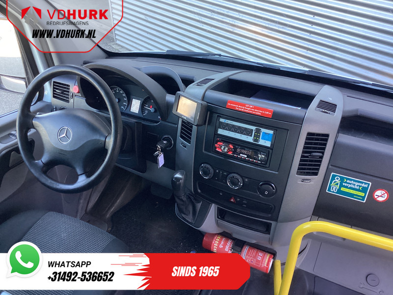 Mercedes-Benz Sprinter 313 2.2 CDI Aut. L2H2 € 9.922 Incl. BTW BPM VRIJ! EXPORT ONLY Combi/ 9 Persoons/ Kombi/ 9P/ Airco/ Rolstoellift - Minibus, Transport de personnes: photos 3 Mercedes-Benz Sprinter 313 2.2 CDI Aut. L2H2 € 9.922 Incl. BTW BPM VRIJ! EXPORT ONLY Combi/ 9 Persoons/ Kombi/ 9P/ Airco/ Rolstoellift - Minibus, Transport de personnes: photos 3