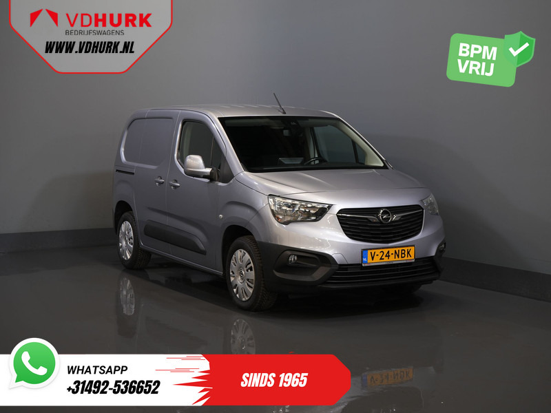 Opel Combo 1.2 Turbo 130 pk Aut. BENZINE BPM VRIJ! Keyless/ Carplay/ PDC/ Cruise/ Trekhaak/ Airco - Fourgonnette: photos 1 Opel Combo 1.2 Turbo 130 pk Aut. BENZINE BPM VRIJ! Keyless/ Carplay/ PDC/ Cruise/ Trekhaak/ Airco - Fourgonnette: photos 1