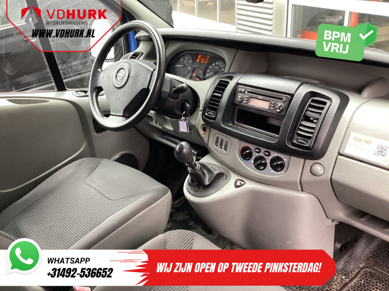 Opel Vivaro 2.5 CDTI 115 pk DC Dubbel Cabine MARGE EXPORT ONLY 2x Schuifdeur/ 6 Pers./ Airco/ PDC/ Trekhaak - Fourgonnette, Utilitaire double cabine: photos 3 Opel Vivaro 2.5 CDTI 115 pk DC Dubbel Cabine MARGE EXPORT ONLY 2x Schuifdeur/ 6 Pers./ Airco/ PDC/ Trekhaak - Fourgonnette, Utilitaire double cabine: photos 3