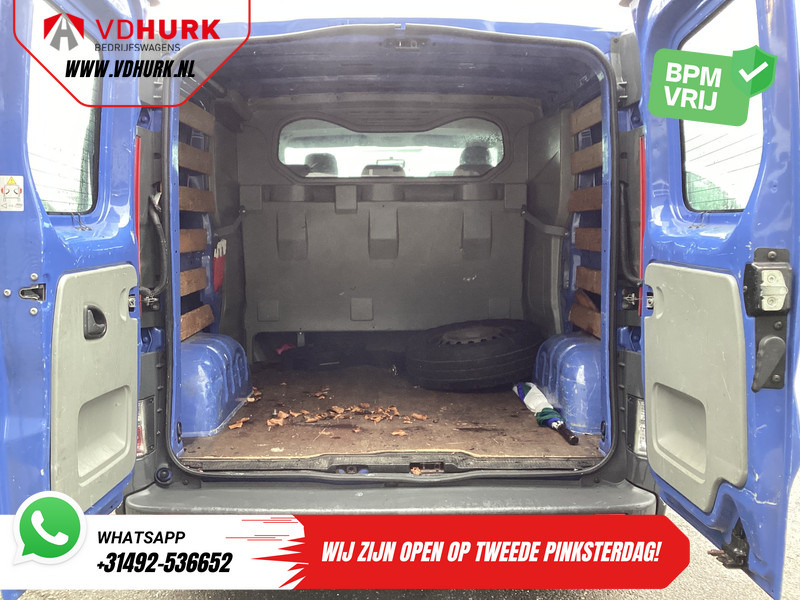 Opel Vivaro 2.5 CDTI 115 pk DC Dubbel Cabine MARGE EXPORT ONLY 2x Schuifdeur/ 6 Pers./ Airco/ PDC/ Trekhaak - Fourgonnette, Utilitaire double cabine: photos 5 Opel Vivaro 2.5 CDTI 115 pk DC Dubbel Cabine MARGE EXPORT ONLY 2x Schuifdeur/ 6 Pers./ Airco/ PDC/ Trekhaak - Fourgonnette, Utilitaire double cabine: photos 5