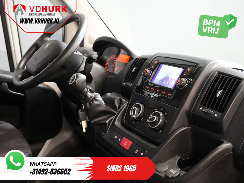 Peugeot Boxer 2.2 HDi 140 pk L2 EXPORT ONLY 3.0t Trekverm./ Navi/ Camera/ PDC/ Cruise/ Airco - Fourgon utilitaire: photos 3 Peugeot Boxer 2.2 HDi 140 pk L2 EXPORT ONLY 3.0t Trekverm./ Navi/ Camera/ PDC/ Cruise/ Airco - Fourgon utilitaire: photos 3