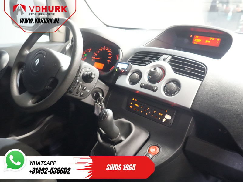 Renault Kangoo Express 1.5 dCi 90 pk EXPORT ONLY Inrichting/ Cruise/ PDC/ Airco/ Trekhaak - Fourgonnette: photos 3 Renault Kangoo Express 1.5 dCi 90 pk EXPORT ONLY Inrichting/ Cruise/ PDC/ Airco/ Trekhaak - Fourgonnette: photos 3