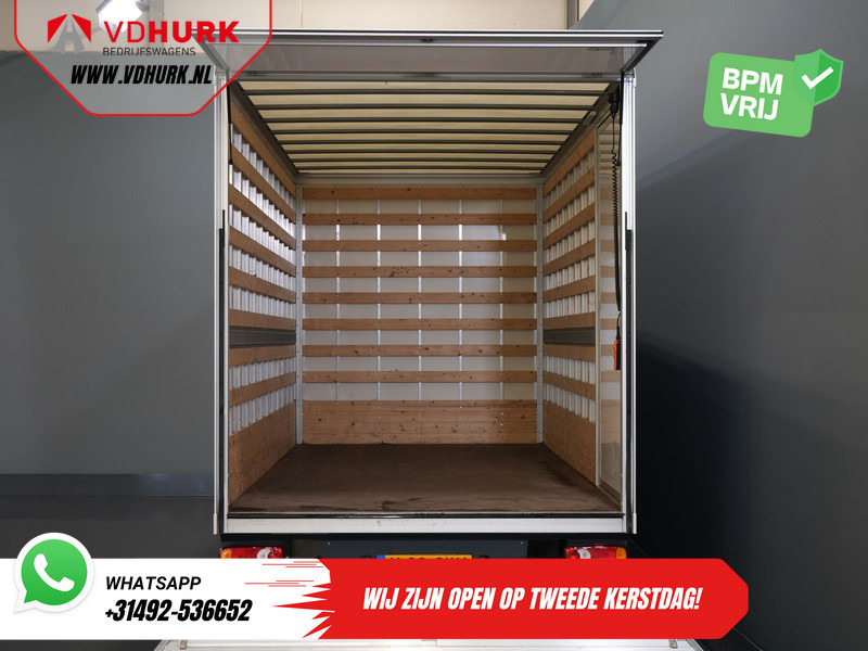 Renault Master T35 2.3 dCi 165 pk Bakwagen 420x215x233 Laadklep/ Zijdeur/ Meubelbak/ Spoiler/ Cruise/ Airco - Fourgon grand volume: photos 5 Renault Master T35 2.3 dCi 165 pk Bakwagen 420x215x233 Laadklep/ Zijdeur/ Meubelbak/ Spoiler/ Cruise/ Airco - Fourgon grand volume: photos 5