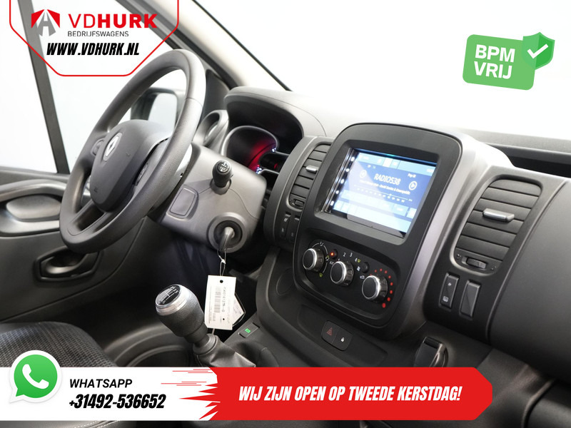 Renault Trafic 2.0 dCi 145 pk BPM VRIJ Inrichting/ Standkachel/ Stoelverw/ CarPlay/ Camera/ PDC/ Cruise/ Airco - Fourgon utilitaire: photos 3 Renault Trafic 2.0 dCi 145 pk BPM VRIJ Inrichting/ Standkachel/ Stoelverw/ CarPlay/ Camera/ PDC/ Cruise/ Airco - Fourgon utilitaire: photos 3