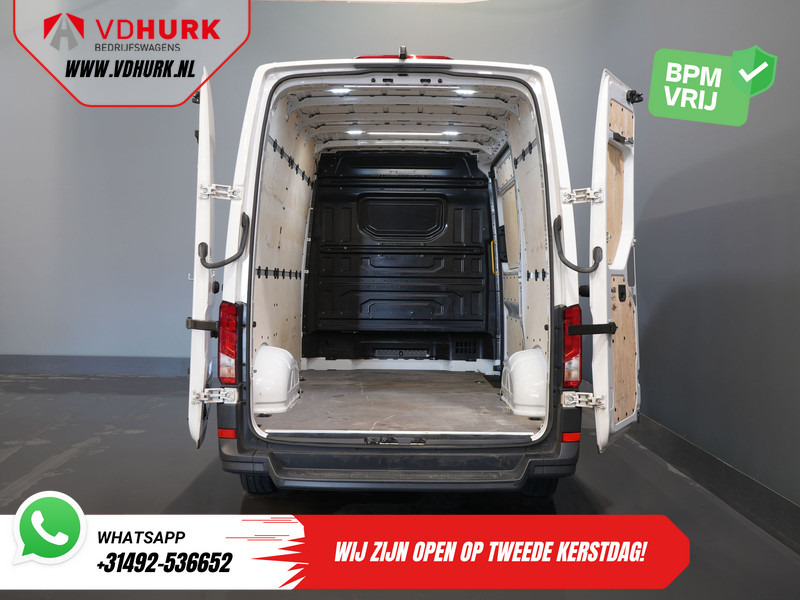 Volkswagen Crafter 35 2.0 TDI 140 pk L3H3 BPM VRIJ! 270Gr. Deuren/ Carplay/ Climate/ Camera/ Cruise - Fourgon utilitaire: photos 5 Volkswagen Crafter 35 2.0 TDI 140 pk L3H3 BPM VRIJ! 270Gr. Deuren/ Carplay/ Climate/ Camera/ Cruise - Fourgon utilitaire: photos 5