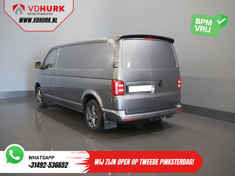Volkswagen Transporter 2.0 TDI 150 pk DSG Aut. L2 BPM VRIJ! Carplay/ 2.5t Trekverm./ LMV/ Cruise/ Navi/ Trekhaak - Fourgonnette: photos 2 Volkswagen Transporter 2.0 TDI 150 pk DSG Aut. L2 BPM VRIJ! Carplay/ 2.5t Trekverm./ LMV/ Cruise/ Navi/ Trekhaak - Fourgonnette: photos 2