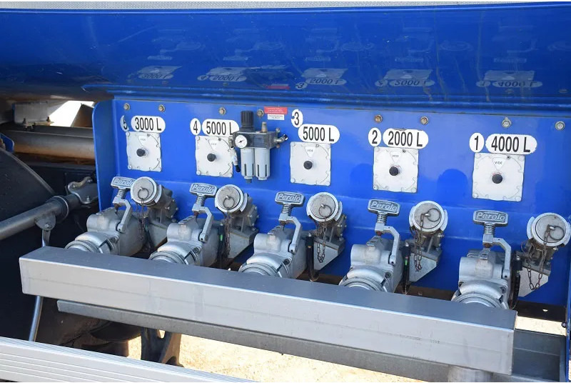 MAN TGM 26.340 - Camion citerne: photos 4 MAN TGM 26.340 - Camion citerne: photos 4