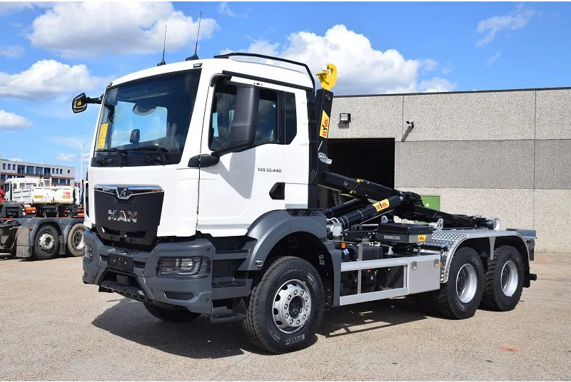 MAN TGS 33.440 - Camion ampliroll: photos 1 MAN TGS 33.440 - Camion ampliroll: photos 1