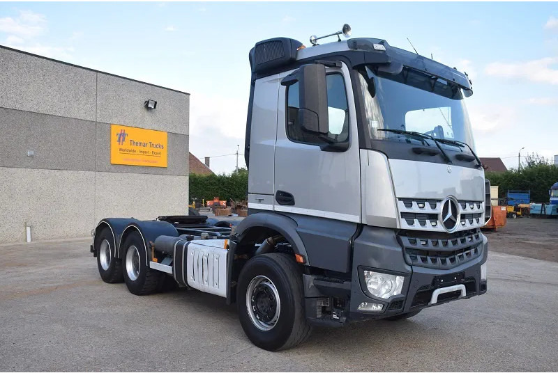 Mercedes-Benz Arocs 3345 - Tracteur routier: photos 4 Mercedes-Benz Arocs 3345 - Tracteur routier: photos 4