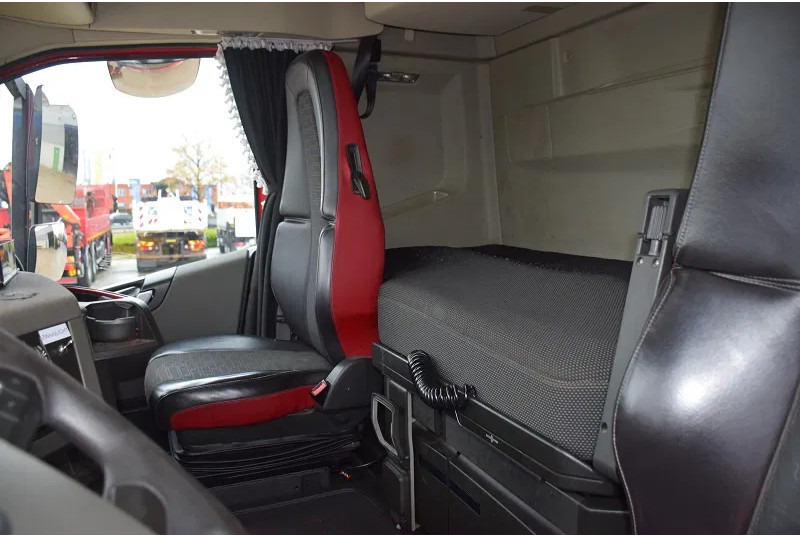 Tracteur routier Volvo FH 460: photos 10