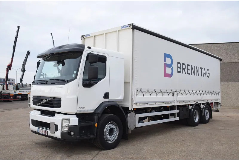 Volvo FE 300 - Camion fourgon: photos 1 Volvo FE 300 - Camion fourgon: photos 1