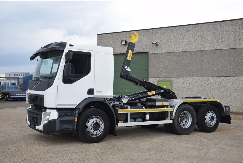 Volvo FE 320 - Camion ampliroll: photos 3 Volvo FE 320 - Camion ampliroll: photos 3