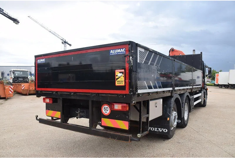 Camion grue Volvo FM 330: photos 12