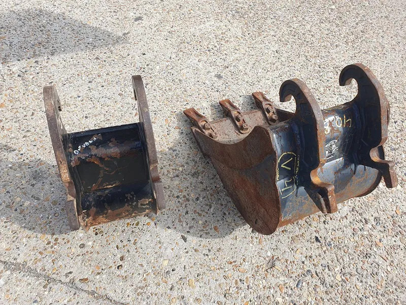 Mini pelle WACKER NEUSON E13-01 - MODEL EZ17: photos 9