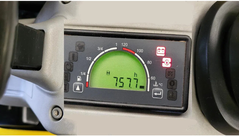 Mini pelle WACKER NEUSON E13-01 - MODEL EZ17: photos 6