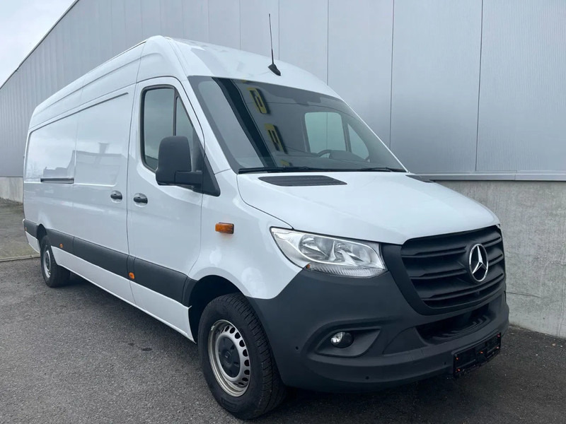 Mercedes-Benz Sprinter 315 L3H2*360°Camera*parktronic*cruise control*zetelverwarming* - Fourgon utilitaire: photos 1 Mercedes-Benz Sprinter 315 L3H2*360°Camera*parktronic*cruise control*zetelverwarming* - Fourgon utilitaire: photos 1