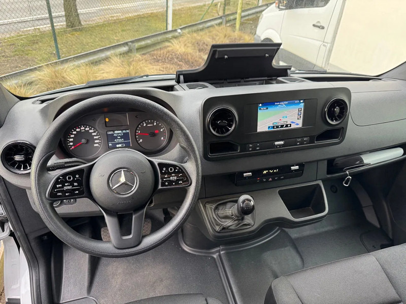 Mercedes-Benz Sprinter 315 L3H2*360°Camera*parktronic*cruise control*zetelverwarming* - Fourgon utilitaire: photos 4 Mercedes-Benz Sprinter 315 L3H2*360°Camera*parktronic*cruise control*zetelverwarming* - Fourgon utilitaire: photos 4
