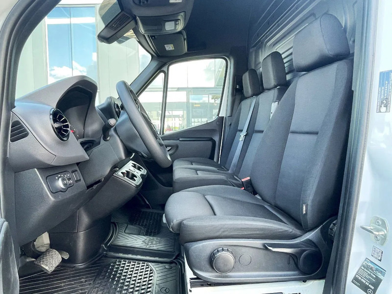 Mercedes-Benz Sprinter 315 L3H2*NEW Carrier xarios 350 -18°C*achteruitrijcamera*navigatie*zetelverwarming*360° camera* - Utilitaire frigorifique: photos 5 Mercedes-Benz Sprinter 315 L3H2*NEW Carrier xarios 350 -18°C*achteruitrijcamera*navigatie*zetelverwarming*360° camera* - Utilitaire frigorifique: photos 5