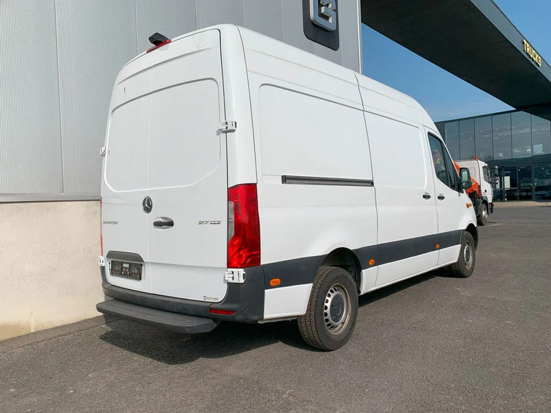 Mercedes-Benz Sprinter 317 CDI*L2H2*360°Camera*Zetelverwarming*Tempomat*Navi* - Fourgon utilitaire: photos 2 Mercedes-Benz Sprinter 317 CDI*L2H2*360°Camera*Zetelverwarming*Tempomat*Navi* - Fourgon utilitaire: photos 2