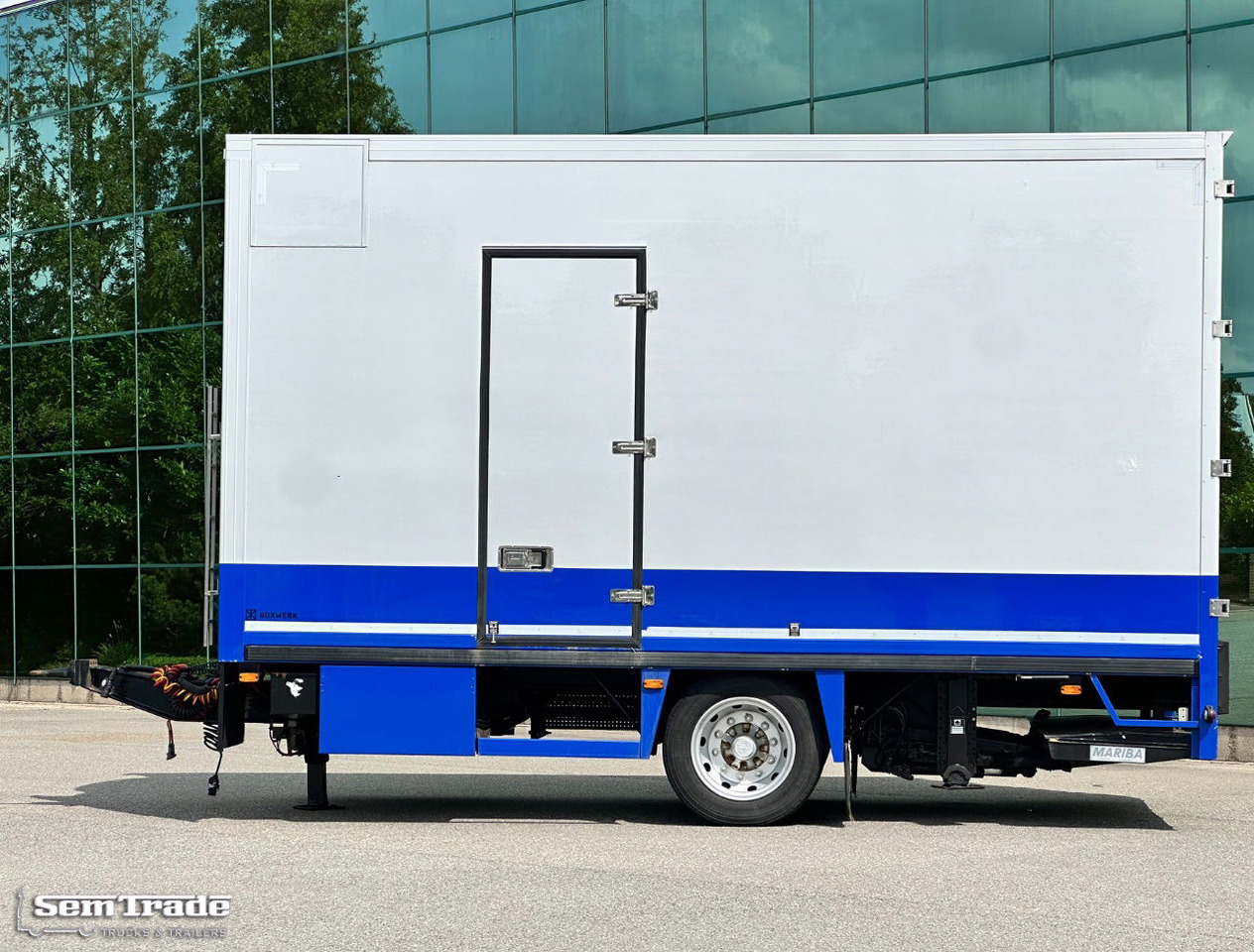Floor Flma-10 Carrier Cooling 2X Side Door Tail Lift Disc Brakes Holland-Trailer - Remorque frigorifique: photos 2 Floor Flma-10 Carrier Cooling 2X Side Door Tail Lift Disc Brakes Holland-Trailer - Remorque frigorifique: photos 2