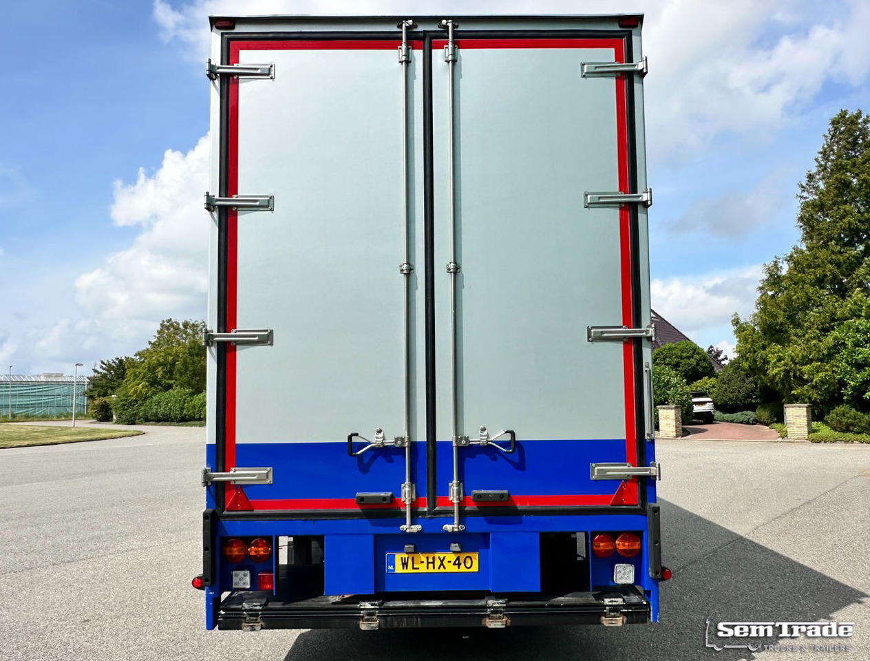 Floor Flma-10 Carrier Cooling 2X Side Door Tail Lift Disc Brakes Holland-Trailer - Remorque frigorifique: photos 4 Floor Flma-10 Carrier Cooling 2X Side Door Tail Lift Disc Brakes Holland-Trailer - Remorque frigorifique: photos 4