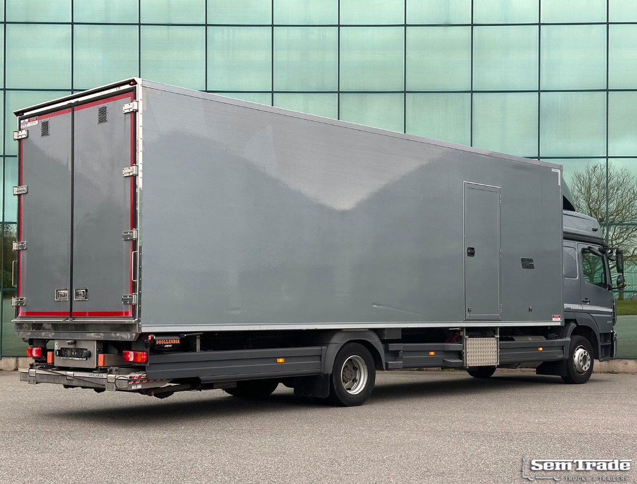 Mercedes-Benz Atego 1221 Euro 6 Isolated BOX + Heater Side Door Tail Lift 336.00 - Camion fourgon: photos 4 Mercedes-Benz Atego 1221 Euro 6 Isolated BOX + Heater Side Door Tail Lift 336.00 - Camion fourgon: photos 4