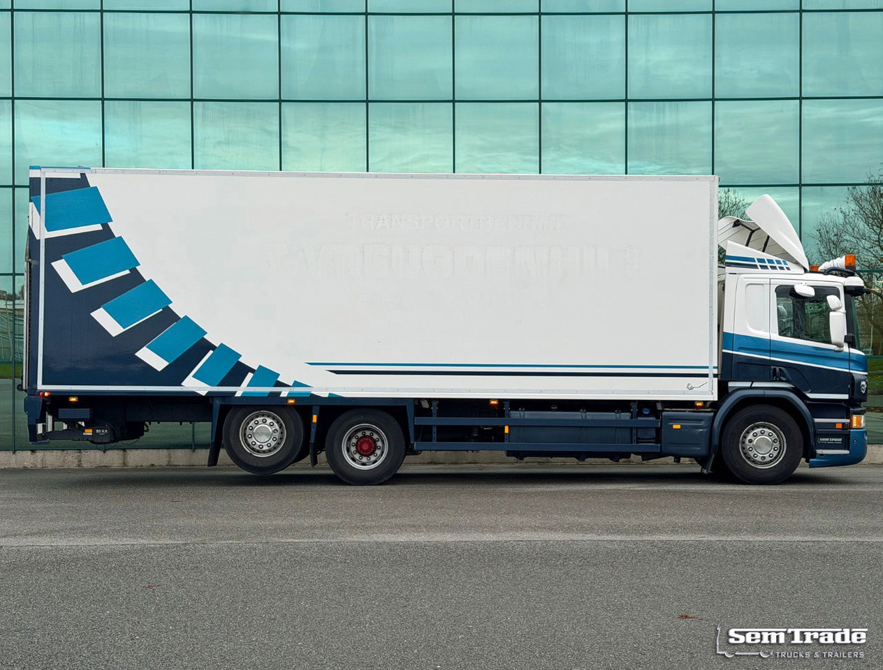 Scania P370 VAN Beurden Isolated BOX Thermo King Tail Lift 584.000 KM TOP Condition - Camion frigorifique: photos 5 Scania P370 VAN Beurden Isolated BOX Thermo King Tail Lift 584.000 KM TOP Condition - Camion frigorifique: photos 5