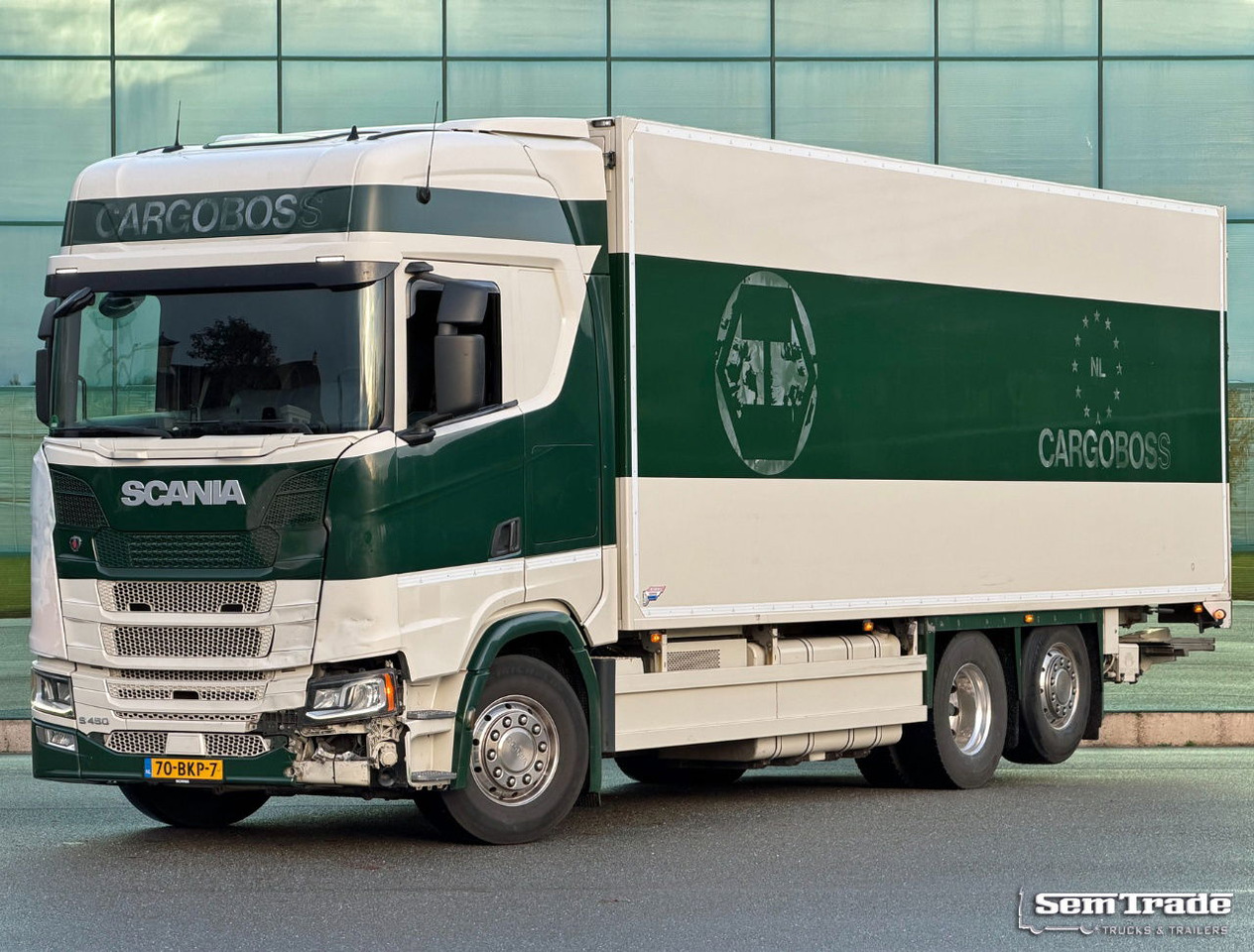 Scania S450 Full AIR Retarder VAN Beurden Isolated BOX Hydrarolls TRS Cooling NL-Truck - Camion frigorifique: photos 1 Scania S450 Full AIR Retarder VAN Beurden Isolated BOX Hydrarolls TRS Cooling NL-Truck - Camion frigorifique: photos 1