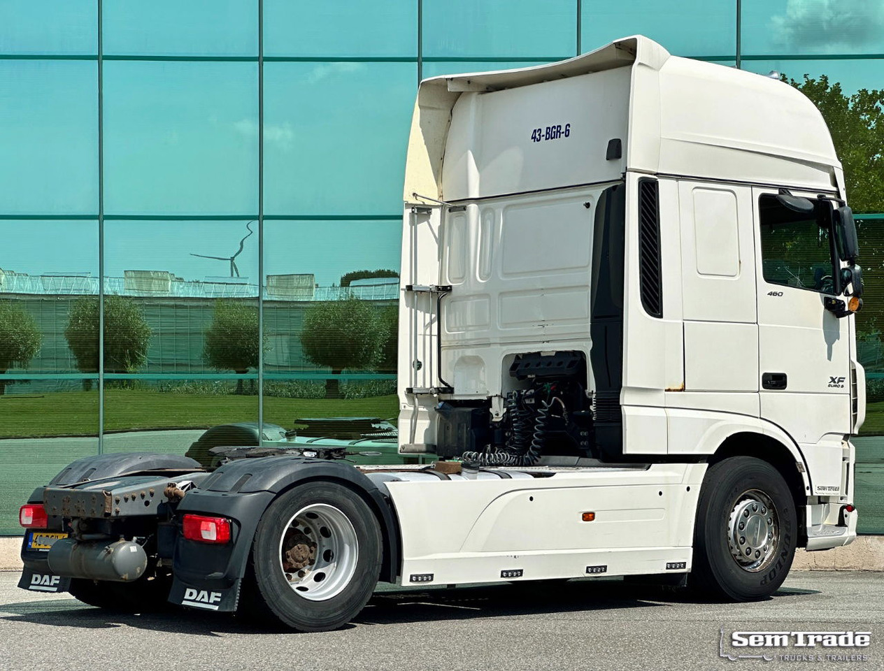 DAF XF 460 FT SSC Euro 6 Full Spoiler 2X Tanks Holland-Truck - Tracteur routier: photos 4 DAF XF 460 FT SSC Euro 6 Full Spoiler 2X Tanks Holland-Truck - Tracteur routier: photos 4