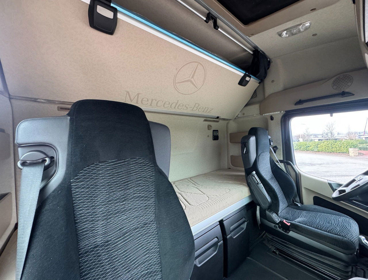 Tracteur routier Mercedes-Benz Actros 1945 382.000 KM NEW TUV APK PTO + Hydraulics TOP Condition NL Truck: photos 11