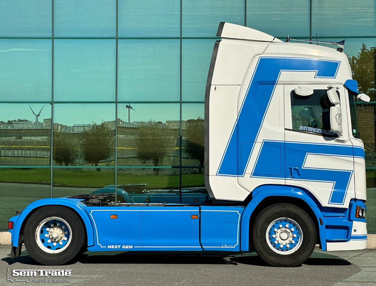 Scania R450 NGS Full AIR Retarder Full Spoiler 2X Tanks Super Condition Belgium-Truck - Tracteur routier: photos 5 Scania R450 NGS Full AIR Retarder Full Spoiler 2X Tanks Super Condition Belgium-Truck - Tracteur routier: photos 5