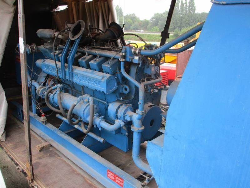 Wärtsilä UD 25 - Groupe électrogène: photos 3 Wärtsilä UD 25 - Groupe électrogène: photos 3