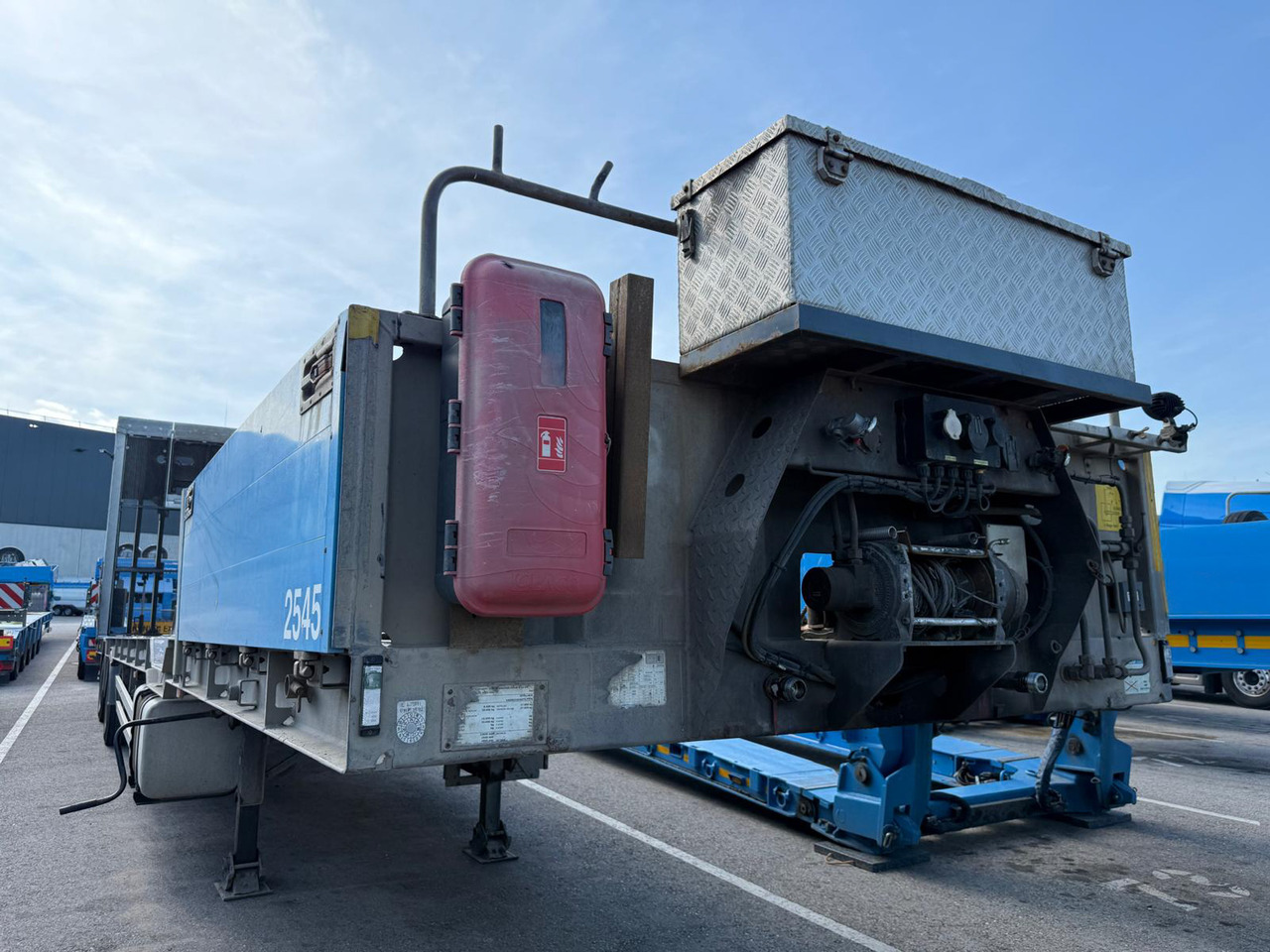 Gföllner SPL 2/20 TLÜ - Semi-remorque surbaissé: photos 5 Gföllner SPL 2/20 TLÜ - Semi-remorque surbaissé: photos 5