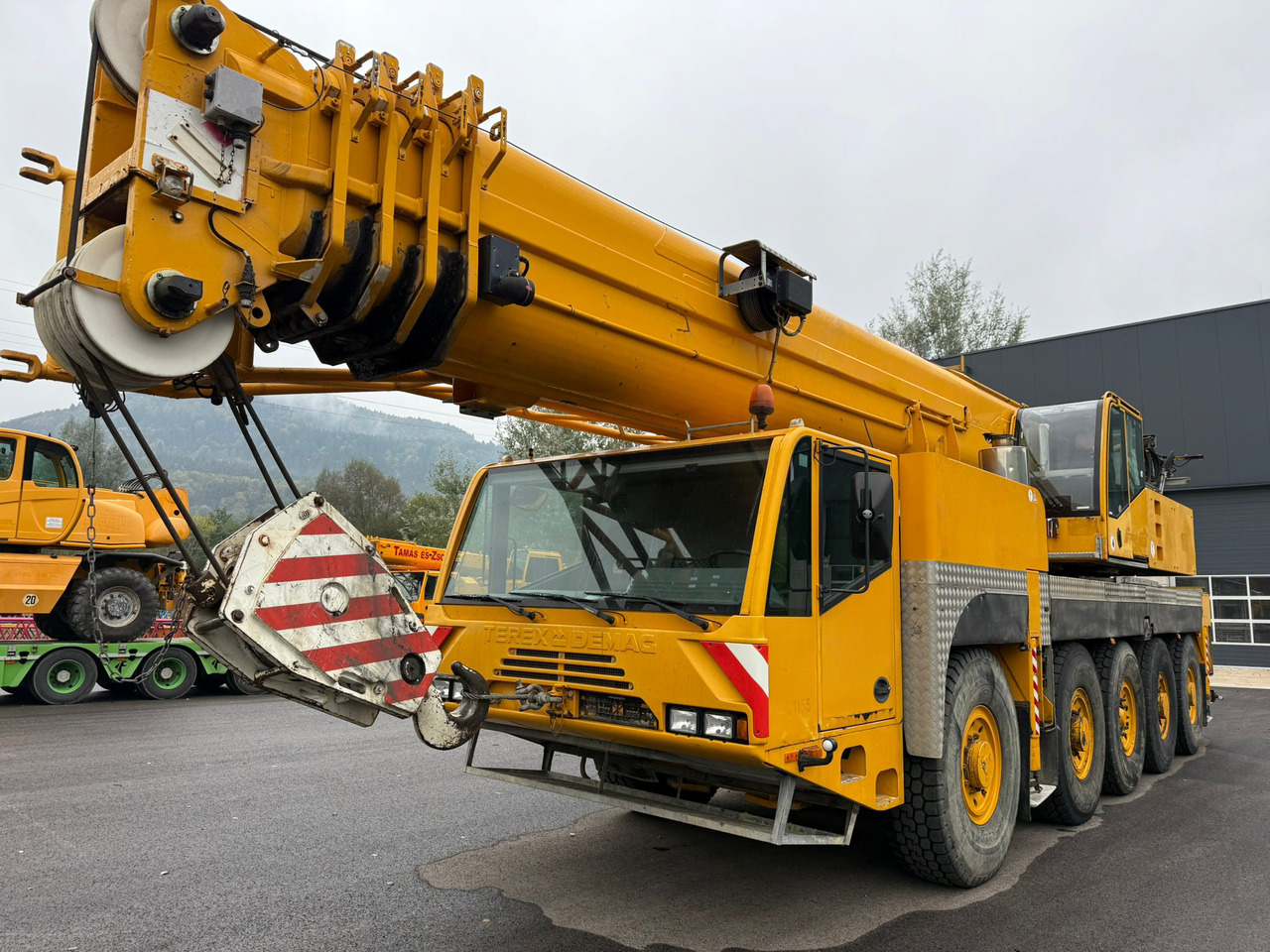 TEREX Demag AC 100 - Grue mobile: photos 1 TEREX Demag AC 100 - Grue mobile: photos 1