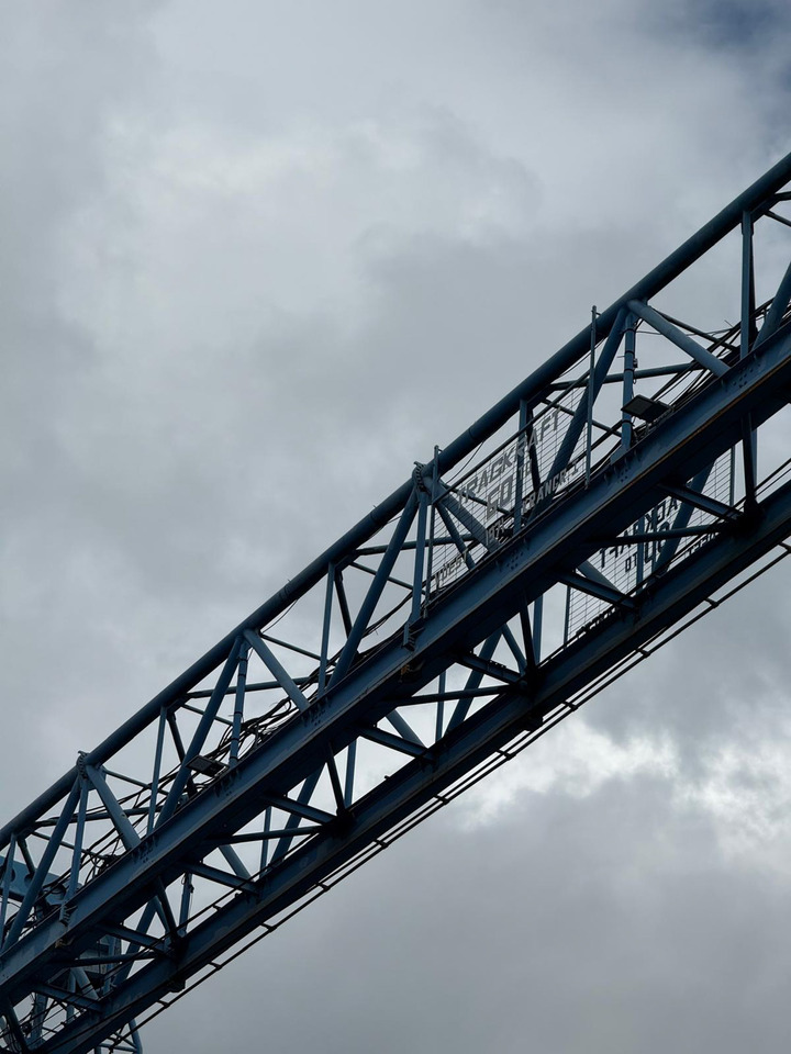 Voest Alpine P22 - Portique de manutention: photos 5 Voest Alpine P22 - Portique de manutention: photos 5